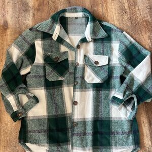 Oversized medium thick  Plaid Button-Up